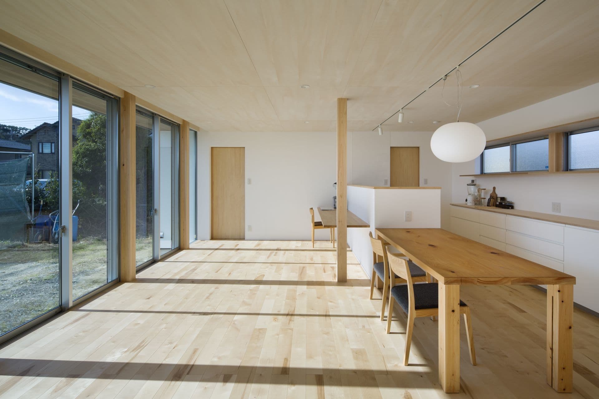 ノッティ―ハウスリビング、リビング