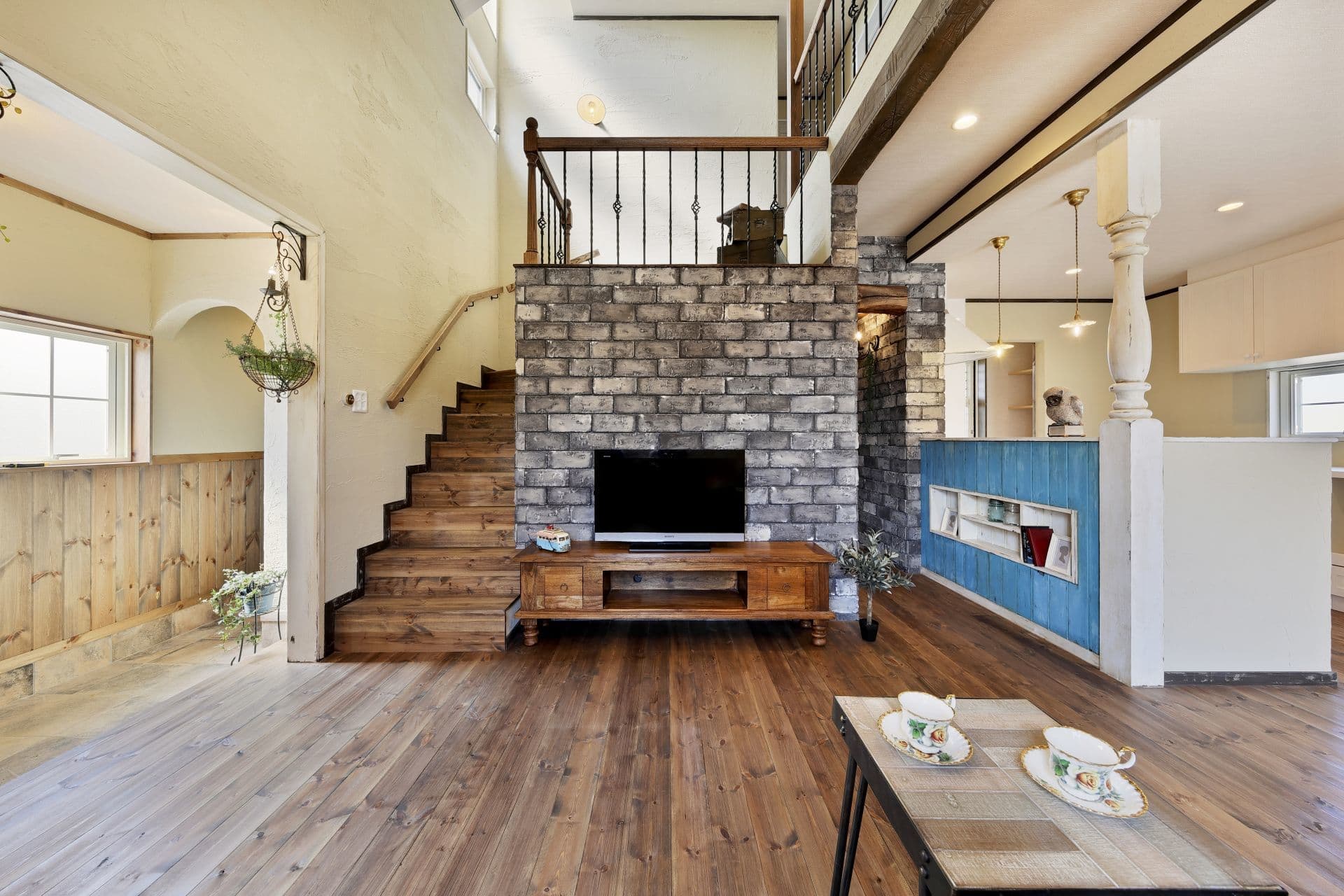 デプロホームリビング