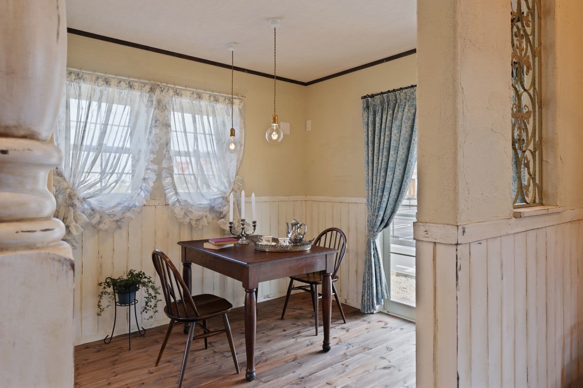 デプロホームリビング